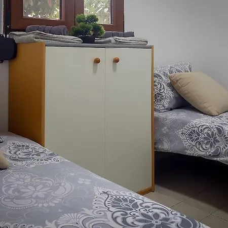 Feriepark Poolside Compact Family Lea *