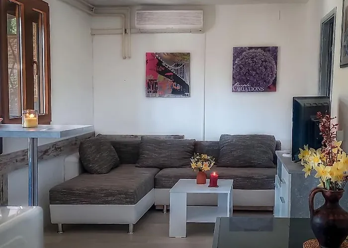 Poolside Compact Family Lea Village de vacances *