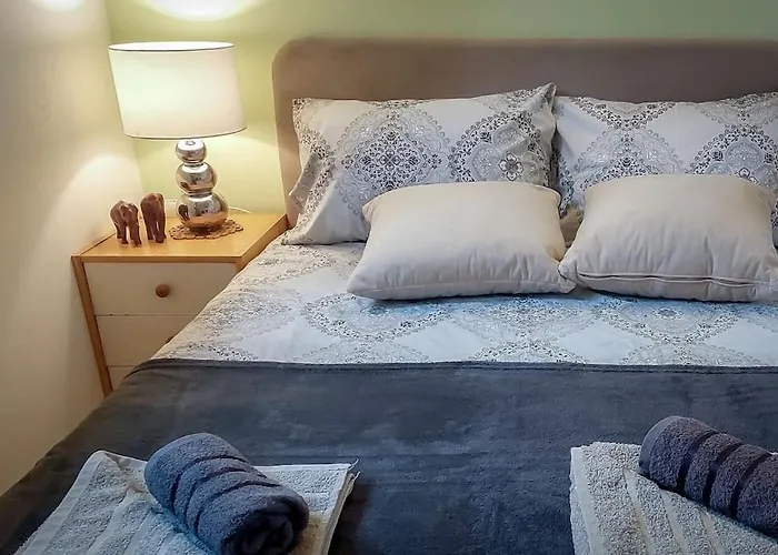 Poolside Compact Family Lea Rovinjsko Selo