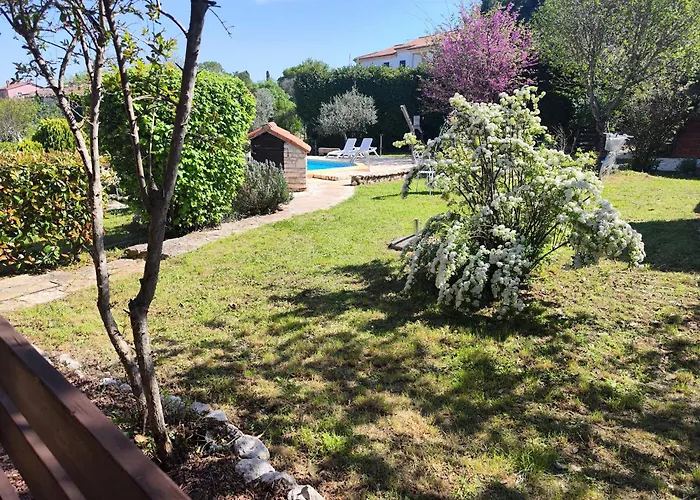 Poolside Compact Family Lea Rovinjsko Selo