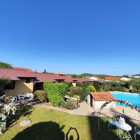 Holiday park Poolside Compact Family Lea *